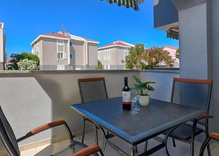 King Apartments